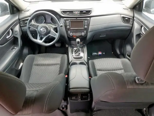 KNMAT2MTXJP527581 2018 NISSAN ROGUE - Image 8