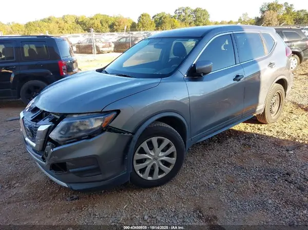 KNMAT2MTXJP528388 2018 NISSAN ROGUE - Image 2
