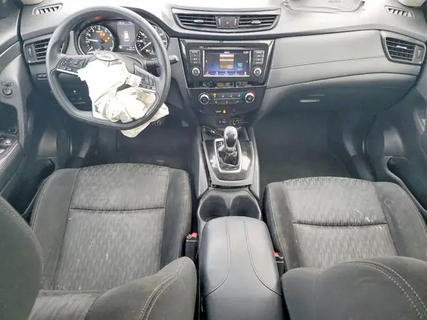 KNMAT2MTXJP533624 2018 NISSAN ROGUE - Image 8