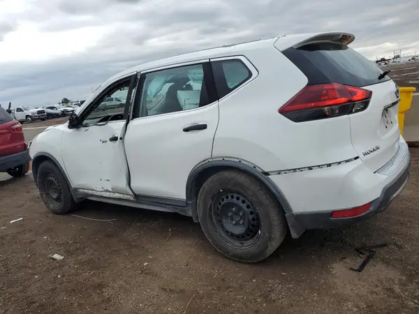 KNMAT2MTXJP533946 2018 NISSAN ROGUE - Image 2