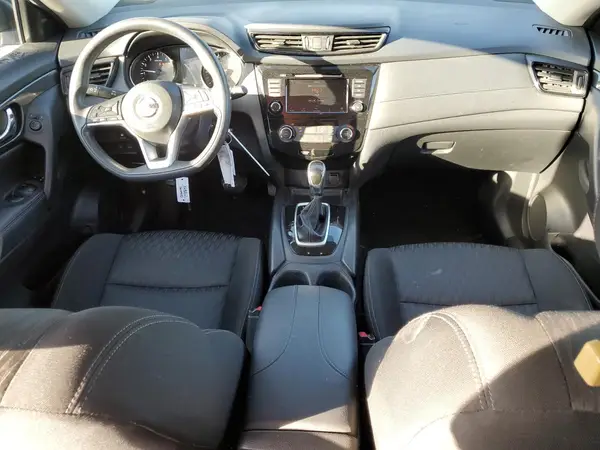 KNMAT2MTXJP555753 2018 NISSAN ROGUE - Image 8