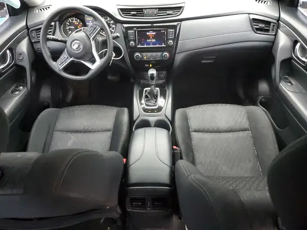 KNMAT2MTXJP555767 2018 NISSAN ROGUE - Image 8