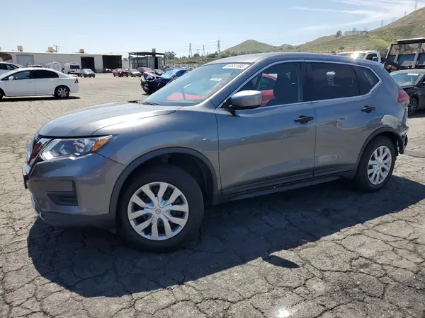 KNMAT2MTXJP561309 2018 NISSAN ROGUE - Image 1