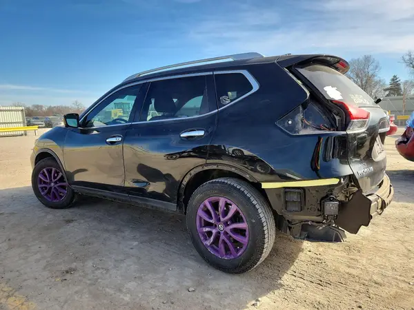 KNMAT2MTXJP562539 2018 NISSAN ROGUE - Image 2