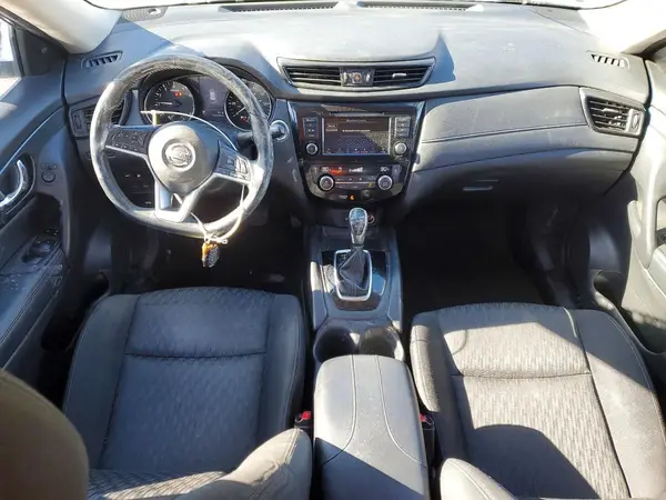 KNMAT2MTXJP572990 2018 NISSAN ROGUE - Image 8