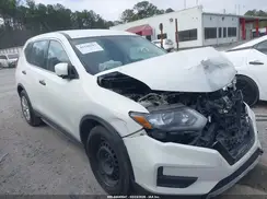 KNMAT2MTXJP581320 2018 NISSAN ROGUE