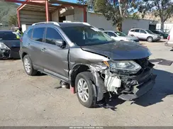 KNMAT2MTXJP593161 2018 NISSAN ROGUE