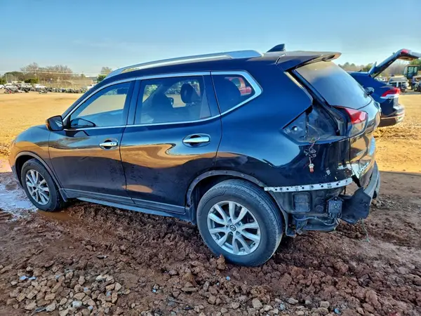KNMAT2MTXJP596626 2018 NISSAN ROGUE - Image 2
