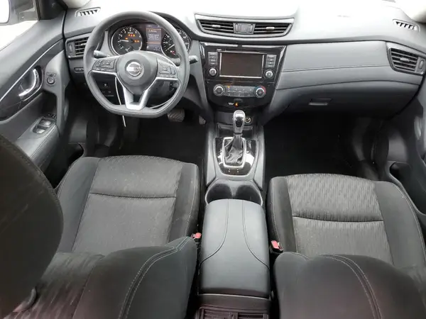 KNMAT2MTXJP597341 2018 NISSAN ROGUE - Image 8