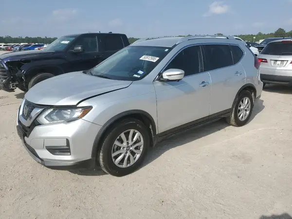 KNMAT2MTXJP603753 2018 NISSAN ROGUE - Image 1