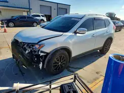 KNMAT2MTXJP607981 2018 NISSAN ROGUE