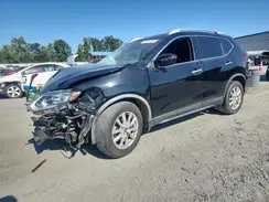 KNMAT2MTXJP613943 2018 NISSAN ROGUE