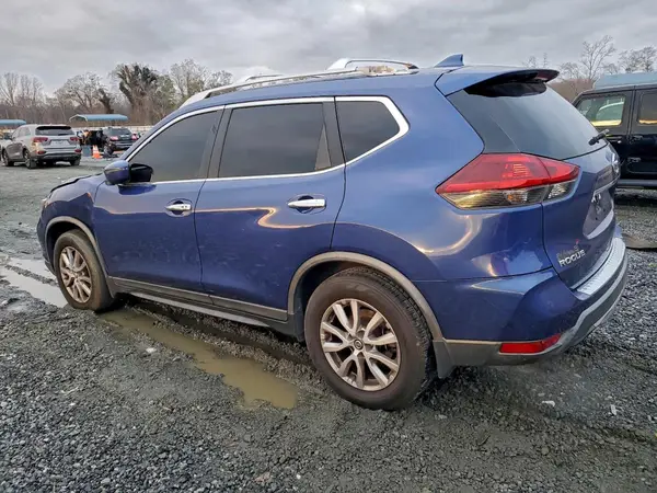 KNMAT2MTXJP615613 2018 NISSAN ROGUE - Image 2