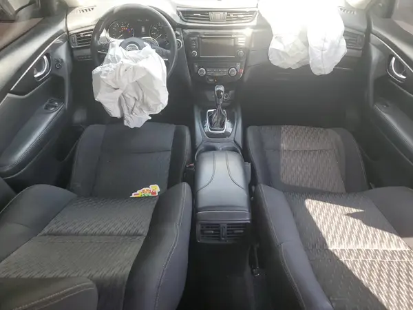 KNMAT2MTXJP618169 2018 NISSAN ROGUE - Image 8