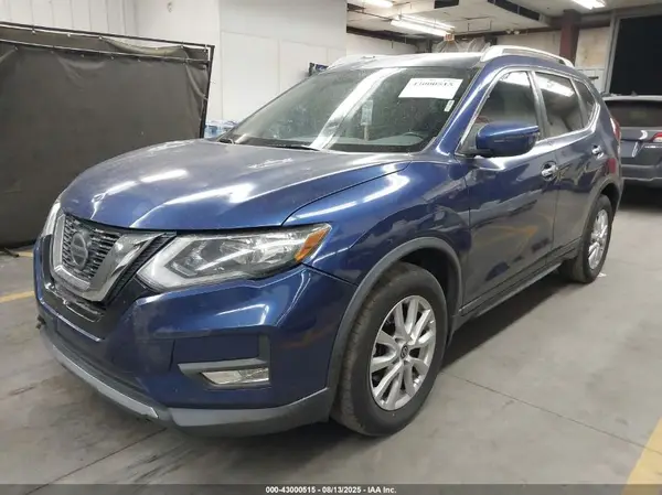 KNMAT2MTXJP619029 2018 NISSAN ROGUE - Image 2