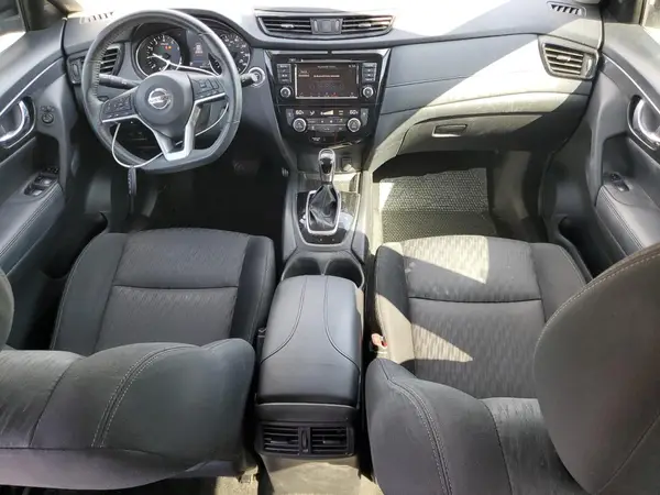 KNMAT2MTXJP619418 2018 NISSAN ROGUE - Image 8