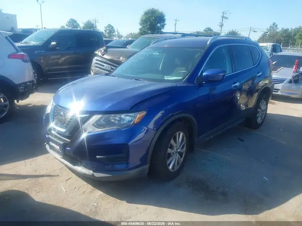 KNMAT2MTXJP622741 2018 NISSAN ROGUE - Image 2