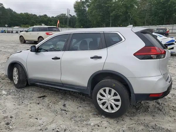 KNMAT2MTXJP623016 2018 NISSAN ROGUE - Image 2