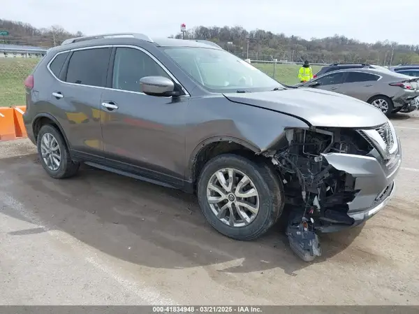 KNMAT2MTXKP506487 2019 NISSAN ROGUE - Image 1