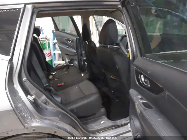 KNMAT2MTXKP509048 2019 NISSAN ROGUE - Image 8