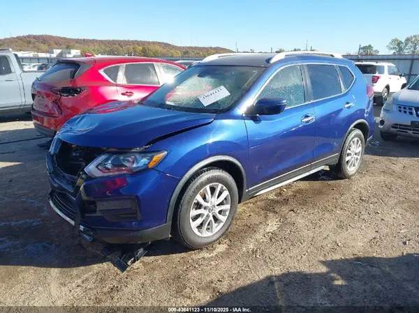 KNMAT2MTXKP519000 2019 NISSAN ROGUE - Image 2