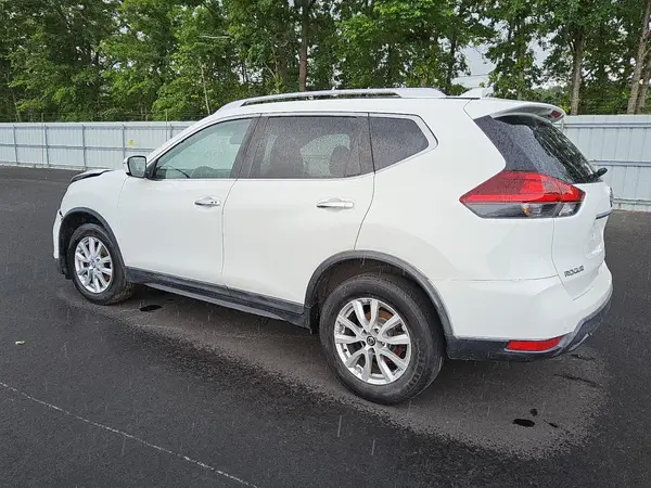 KNMAT2MTXKP527274 2019 NISSAN ROGUE - Image 2