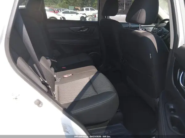 KNMAT2MTXKP527632 2019 NISSAN ROGUE - Image 8