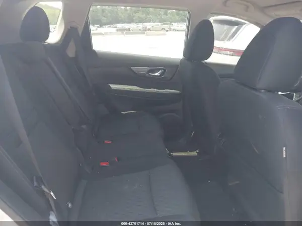 KNMAT2MTXKP541028 2019 NISSAN ROGUE - Image 8