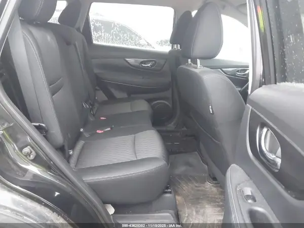 KNMAT2MTXKP546584 2019 NISSAN ROGUE - Image 8