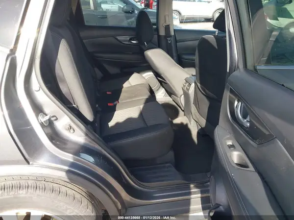 KNMAT2MTXKP553244 2019 NISSAN ROGUE - Image 8