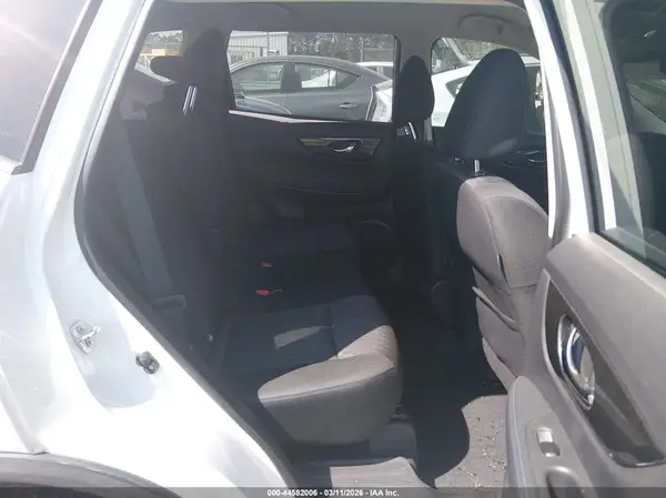 KNMAT2MTXLP508693 2020 NISSAN ROGUE - Image 8