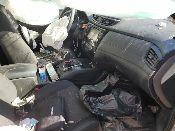 KNMAT2MTXLP509682 2020 NISSAN ROGUE - Image 8