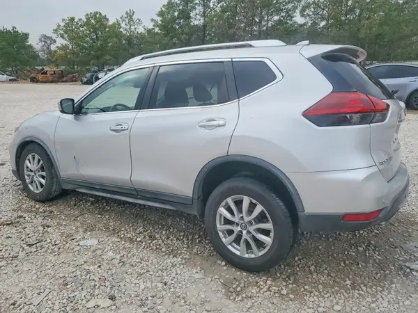 KNMAT2MTXLP509827 2020 NISSAN ROGUE - Image 2