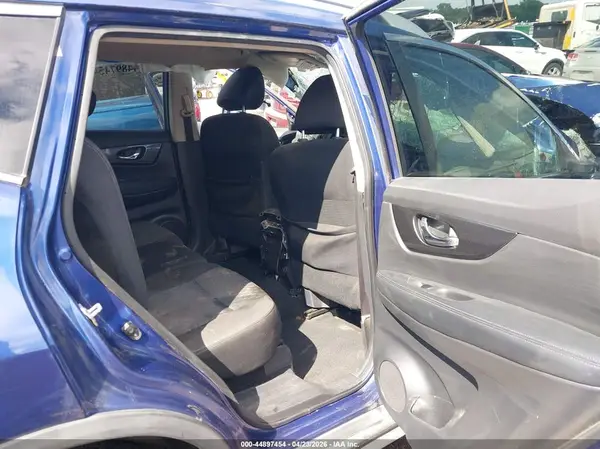 KNMAT2MTXLP512095 2020 NISSAN ROGUE - Image 8