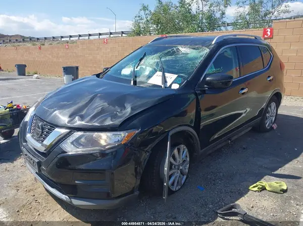 KNMAT2MTXLP526658 2020 NISSAN ROGUE - Image 2