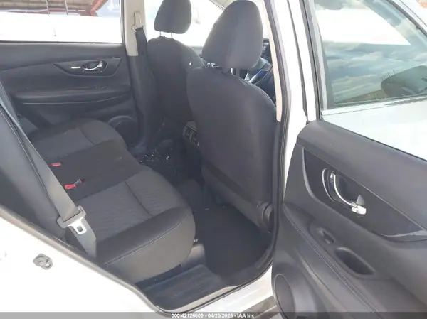 KNMAT2MTXLP528412 2020 NISSAN ROGUE - Image 8