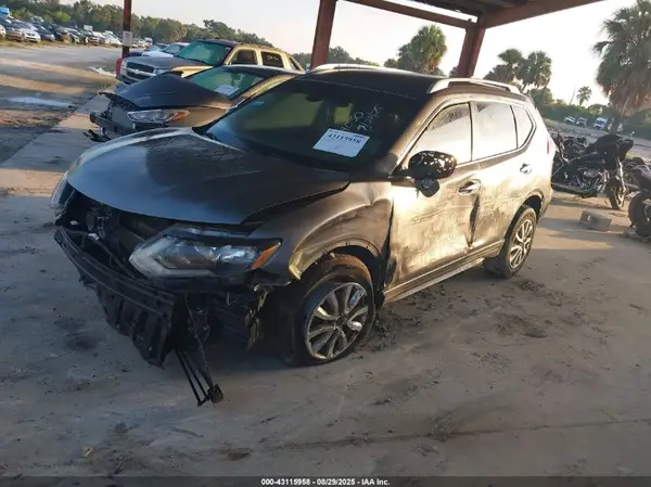KNMAT2MTXLP534050 2020 NISSAN ROGUE - Image 2
