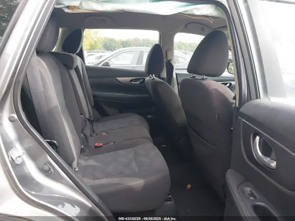 KNMAT2MV0GP601178 2016 NISSAN ROGUE - Image 8