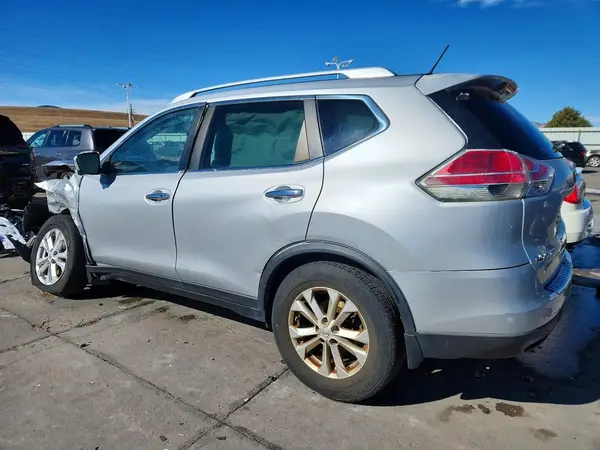 KNMAT2MV0GP601861 2016 NISSAN ROGUE - Image 2