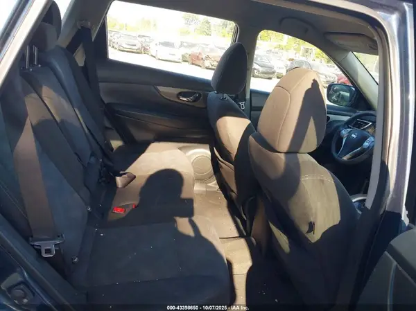 KNMAT2MV0GP608521 2016 NISSAN ROGUE - Image 8