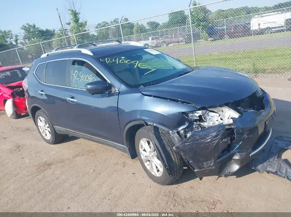 KNMAT2MV0GP608597 2016 NISSAN ROGUE - Image 1