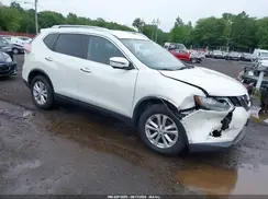 KNMAT2MV0GP610222 2016 NISSAN ROGUE