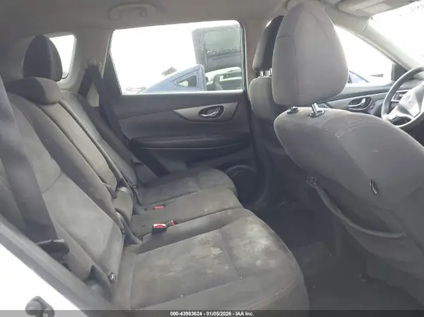 KNMAT2MV0GP610981 2016 NISSAN ROGUE - Image 8