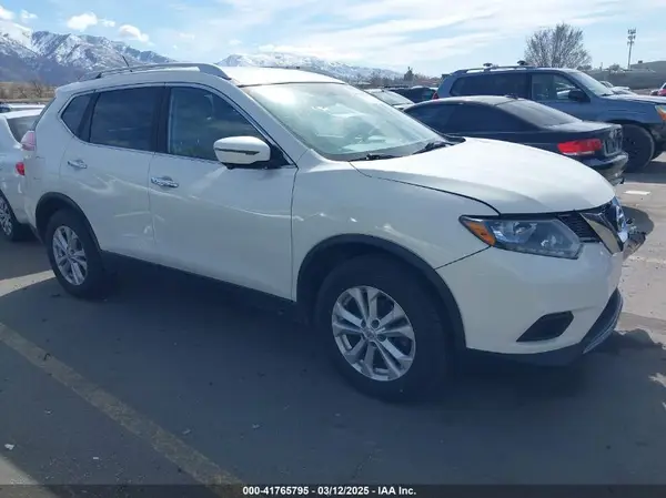 KNMAT2MV0GP629093 2016 NISSAN ROGUE - Image 1