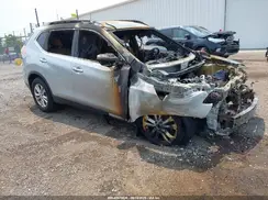 KNMAT2MV0GP635850 2016 NISSAN ROGUE