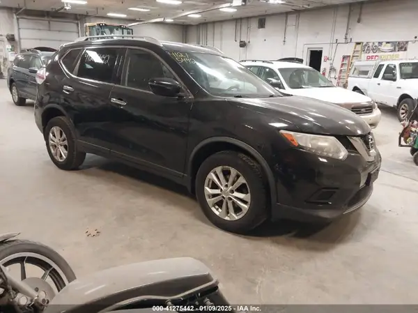 KNMAT2MV0GP637033 2016 NISSAN ROGUE - Image 1