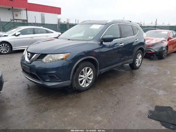 KNMAT2MV0GP647898 2016 NISSAN ROGUE - Image 2