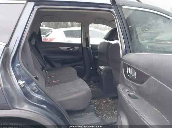 KNMAT2MV0GP647898 2016 NISSAN ROGUE - Image 8