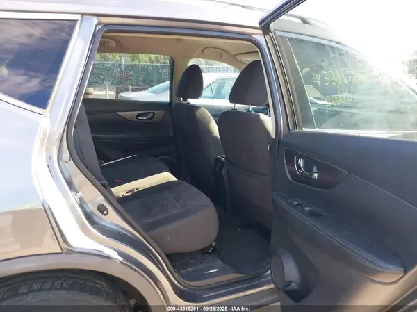 KNMAT2MV0GP653670 2016 NISSAN ROGUE - Image 8