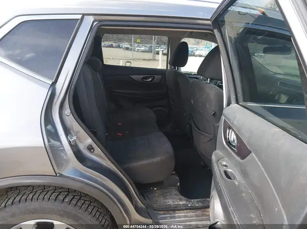 KNMAT2MV0GP659663 2016 NISSAN ROGUE - Image 8